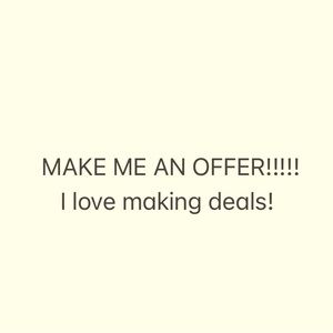 LET’S MAKE A DEAL!! CHECK OUT MY CLOSET!